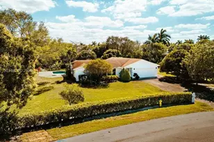 11030 SW 42nd Ct, Davie, FL 33328 - Photo 52