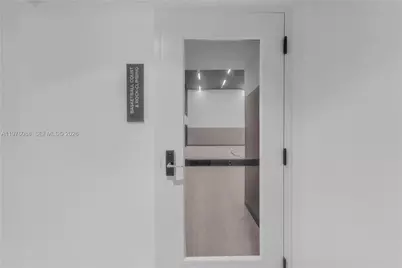 225 N Miami #3009, Miami, FL 33128 - Photo 26