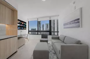 225 N Miami, Miami, FL 33128 - Photo 4