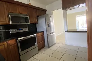2183 NE 122nd St, North Miami, FL 33181 - Photo 6