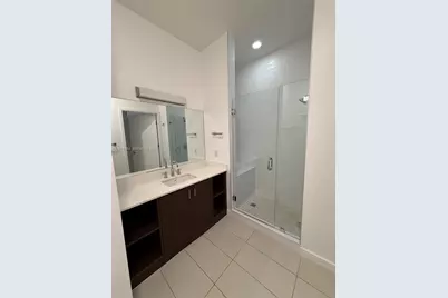 7661 NW 107th Ave #813, Doral, FL 33178 - Photo 8
