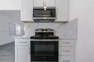 2410 NW 159th Terrace, Miami Gardens, FL 33054 - Photo 8