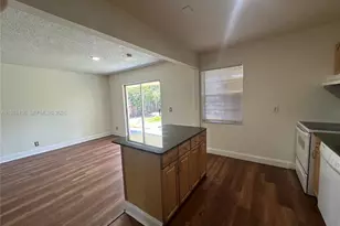 3033 NW 68th St, Fort Lauderdale, FL 33309 - Photo 8