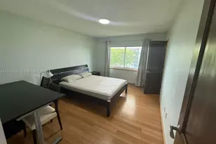 2201 Brickell Ave, Miami, FL 33129 - Photo 10