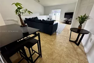 6676 SW 115th Ct, Miami, FL 33173 - Photo 4