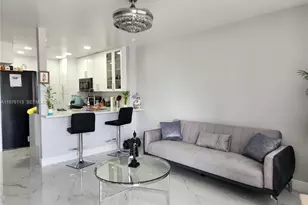 10046 Winding Lake Rd, Sunrise, FL 33351 - Photo 4