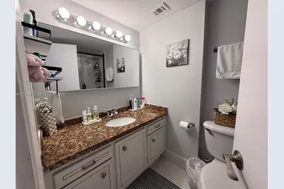 18011 Biscayne Blvd #805, Aventura, FL 33160 - Photo 8
