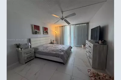 18011 Biscayne Blvd #805, Aventura, FL 33160 - Photo 10