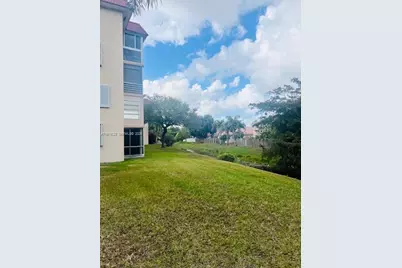 3251 Holiday Springs Blvd #403, Margate, FL 33063 - Photo 14