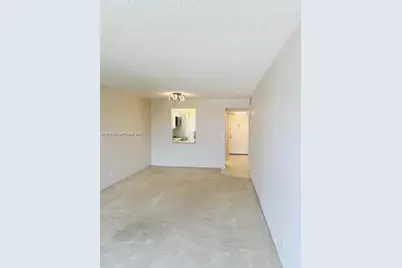 3251 Holiday Springs Blvd #403, Margate, FL 33063 - Photo 4