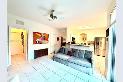 11010 NW 87th St, Doral, FL 33178 - Photo 8