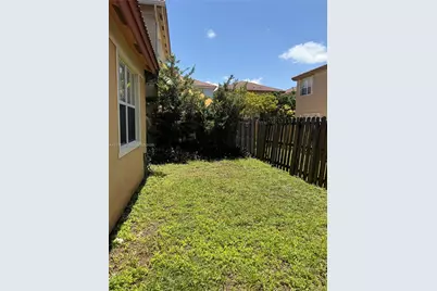 11010 NW 87th St, Doral, FL 33178 - Photo 28