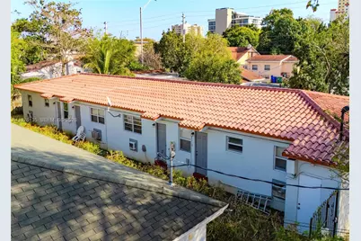 8213 NE 1st Ave, Miami, FL 33138 - Photo 4
