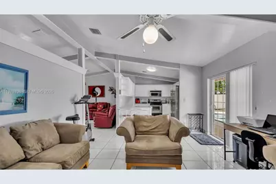 13971 SW 109th St, Miami, FL 33186 - Photo 8