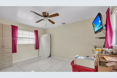 13971 SW 109th St, Miami, FL 33186 - Photo 16
