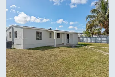 5245 SW 98th Ct, Miami, FL 33165 - Photo 18