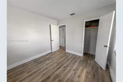 5245 SW 98th Ct, Miami, FL 33165 - Photo 10