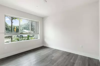 [Address not provided], Miami, FL 33180 - Photo 10