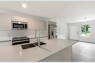 [Address not provided], Miami, FL 33180 - Photo 1
