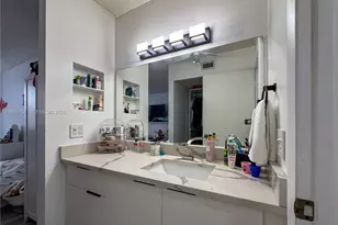 2766 S Carambola Cir S, Coconut Creek, FL 33066 - Photo 22