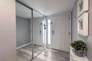 2766 S Carambola Cir S, Coconut Creek, FL 33066 - Photo 2