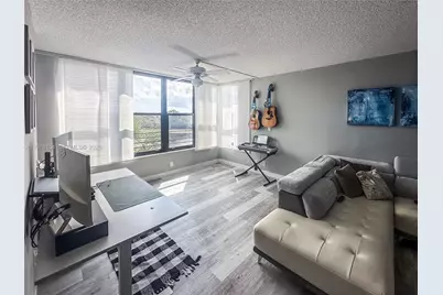 2766 S Carambola Cir S #404, Coconut Creek, FL 33066 - Photo 14