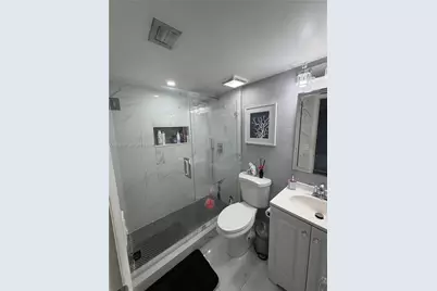 8408 NW 8th St #8408, Miami, FL 33126 - Photo 32