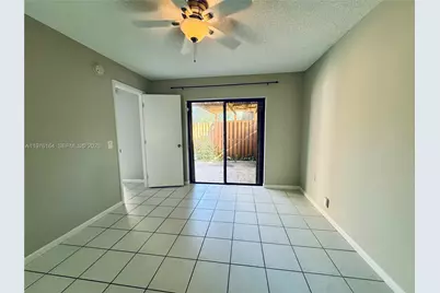 9143D SW 23rd St, Davie, FL 33324 - Photo 10