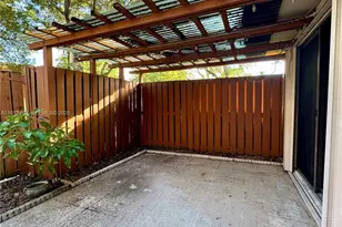 9143D SW 23rd St, Davie, FL 33324 - Photo 8