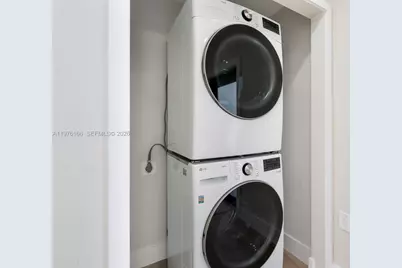 8421 SW 27th Ter #0, Miami, FL 33155 - Photo 4