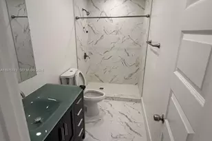 11801 SW 180th St, Miami, FL 33177 - Photo 14