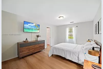 1480 SW 26th Ave, Fort Lauderdale, FL 33312 - Photo 8