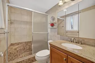 180 Isle Of Venice Dr, Fort Lauderdale, FL 33301 - Photo 38