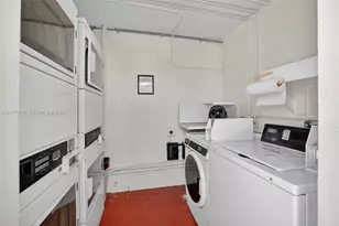 180 Isle Of Venice Dr, Fort Lauderdale, FL 33301 - Photo 58