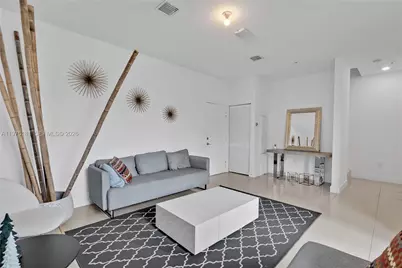 4703 NW 84th Ct, Doral, FL 33166 - Photo 16
