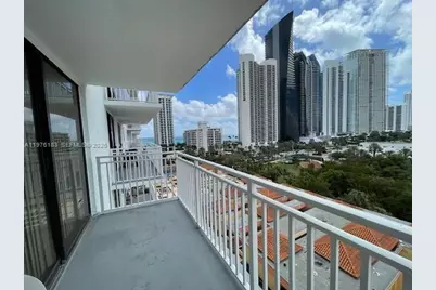 210 174th St #1006, Sunny Isles Beach, FL 33160 - Photo 8