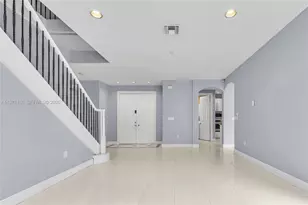 1547 Mariner Way, Hollywood, FL 33019 - Photo 8