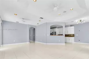 1547 Mariner Way, Hollywood, FL 33019 - Photo 12