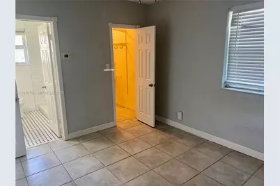 630 NE 15th Ct, Fort Lauderdale, FL 33304 - Photo 12