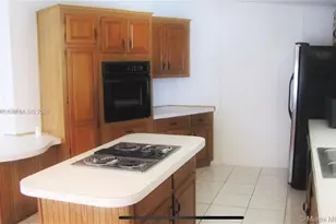 19800 SW 180th Ave, Miami, FL 33187 - Photo 2