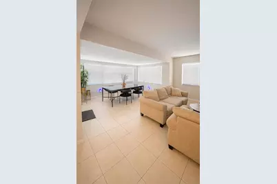 30 NE 26th St, Wilton Manors, FL 33305 - Photo 2