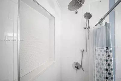 30 NE 26th St, Wilton Manors, FL 33305 - Photo 26