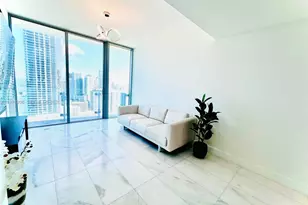 700 NE 26th Terrace, Miami, FL 33137 - Photo 4