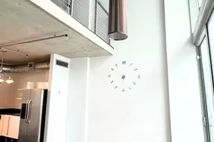 690 SW 1st Ct, Miami, FL 33130 - Photo 8