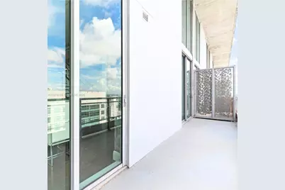 690 SW 1st Ct #PHI24, Miami, FL 33130 - Photo 6