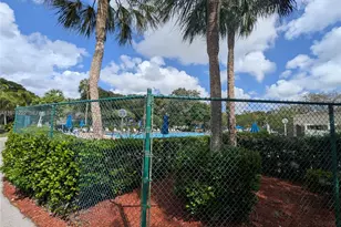 108 Gardens Dr, Pompano Beach, FL 33069 - Photo 26