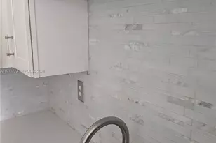 108 Gardens Dr, Pompano Beach, FL 33069 - Photo 8