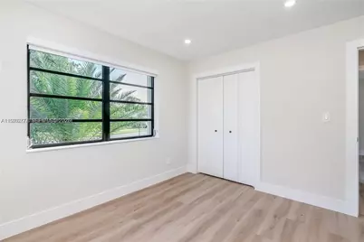8421 SW 27th Ter, Miami, FL 33155 - Photo 6