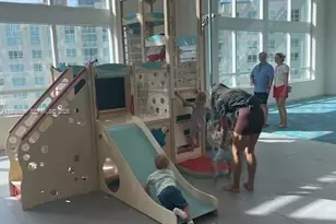 1900 N Bayshore Dr, Miami, FL 33132 - Photo 38