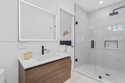 535 NE 50th Ter, Miami, FL 33137 - Photo 16